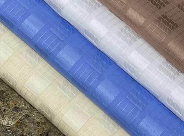 Lightweight Swiss voile fabric with soft drape and breathable structure